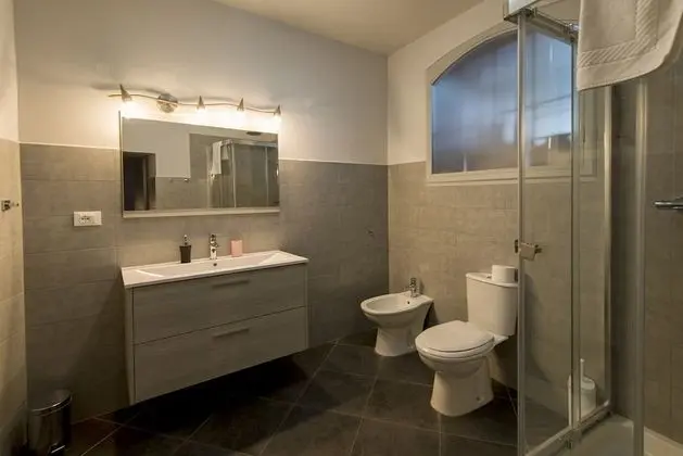 Luxury Dört Kişilik Oda, Bağlantılı Odalar, Tepe Manzaralı