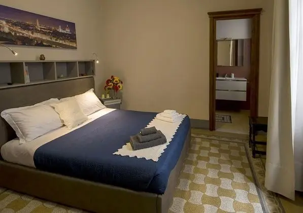 Superior Tek Büyük Yataklı Oda, Şehir Manzaralı