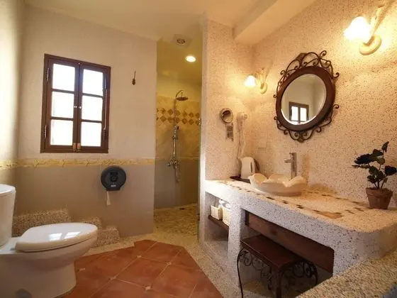 Deluxe Tek Büyük Yataklı Oda, 1 Çift Kişilik Yatak, Park Manzaralı, Bahçeli