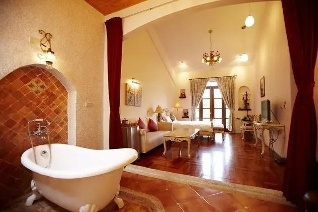 Grand Çatı Katı Süiti (Penthouse), 1 Çift Kişilik Yatak, Park Manzaralı, Bahçeli