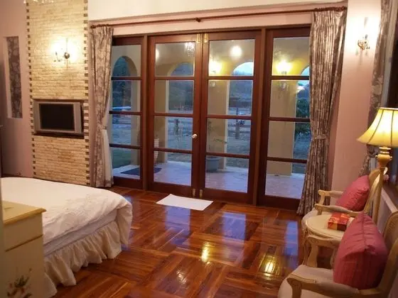 Grand Dört Kişilik Oda, 2 Çift Kişilik Yatak, Park Manzaralı, Kule