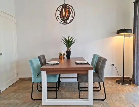 Comfort Sıra Ev, 2 Yatak Odası, Veranda, Köşe