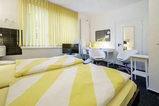 Tek Büyük Yataklı Oda, Ortak Banyo