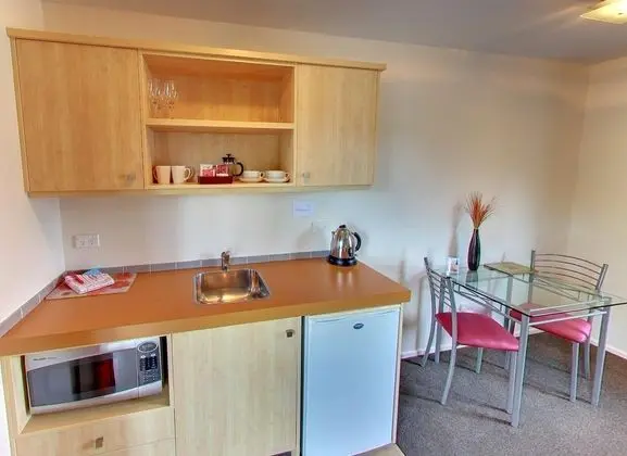 Suit One Bedroom