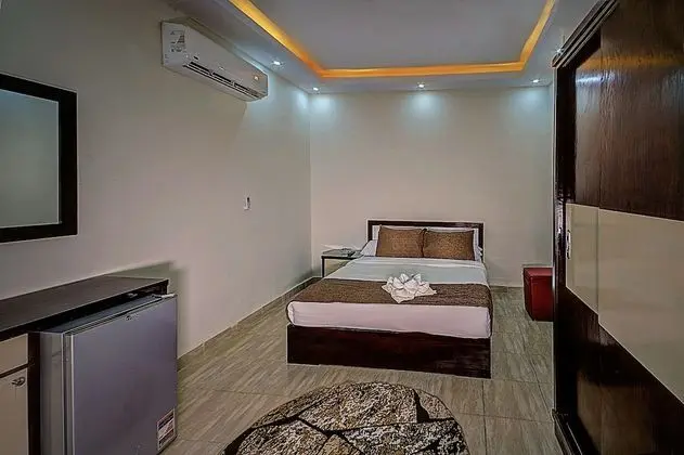 Deluxe Tek Büyük veya İki Ayrı Yataklı Oda