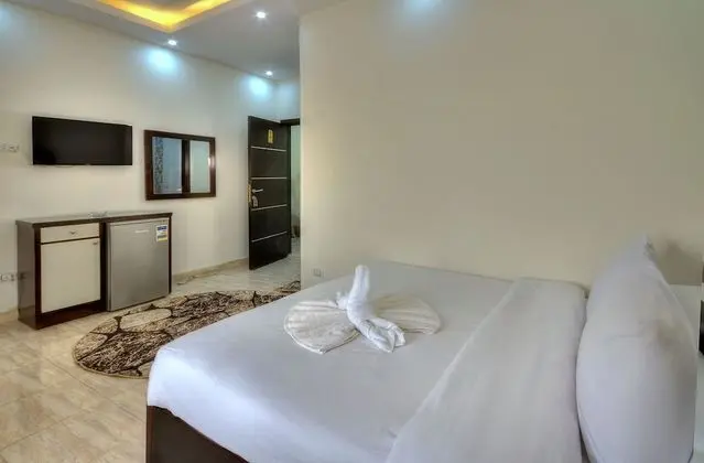 Deluxe Tek Büyük veya İki Ayrı Yataklı Oda