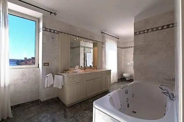 Superior Tek Büyük Yataklı Oda, Deniz Manzaralı