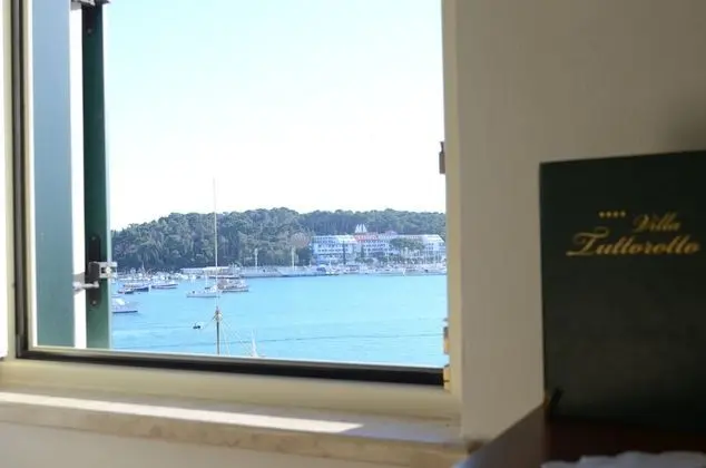 Tek Büyük Yataklı Oda, Deniz Manzaralı