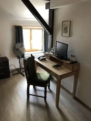 Tek Büyük Yataklı Oda, 1 Büyük (Queen) Boy Yatak, Sigara İçilmez