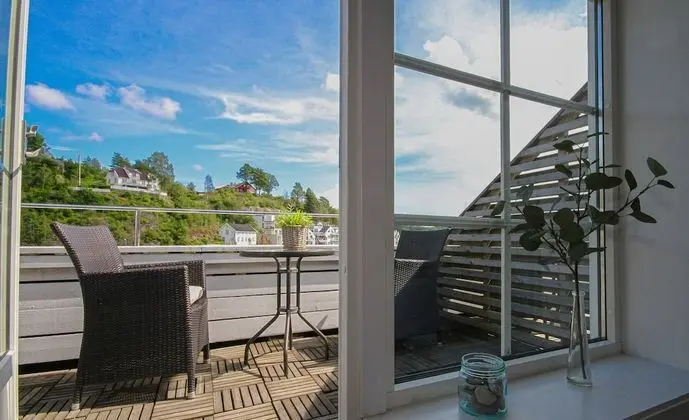 Superior Tek Büyük Yataklı Oda, Balkon, Okyanus Manzaralı