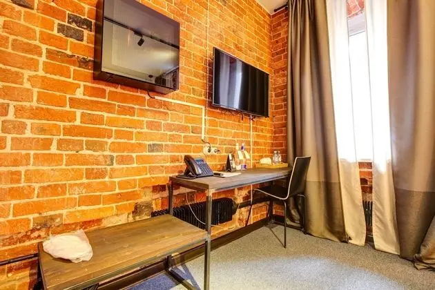 Standard Tek Büyük Yataklı Oda