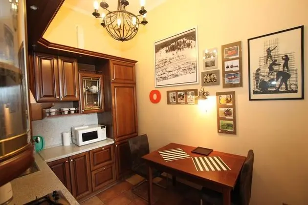 Apart Daire, 1 Çift Kişilik Yatak ve Çekyat