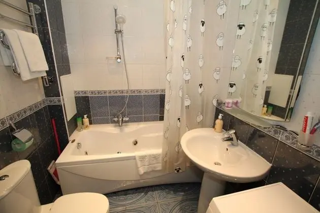 Apart Daire, 1 Çift Kişilik Yatak ve Çekyat