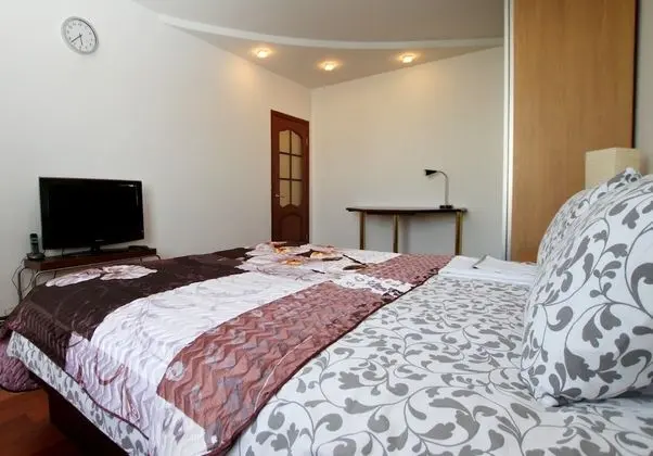 Apart Daire, 1 Çift Kişilik Yatak ve Çekyat, Sigara İçilmez