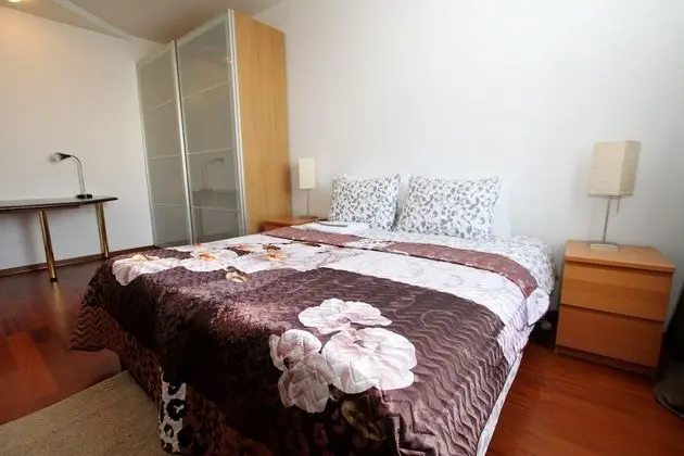 Apart Daire, 1 Çift Kişilik Yatak ve Çekyat, Sigara İçilmez