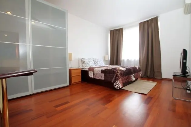 Apart Daire, 1 Çift Kişilik Yatak ve Çekyat, Sigara İçilmez