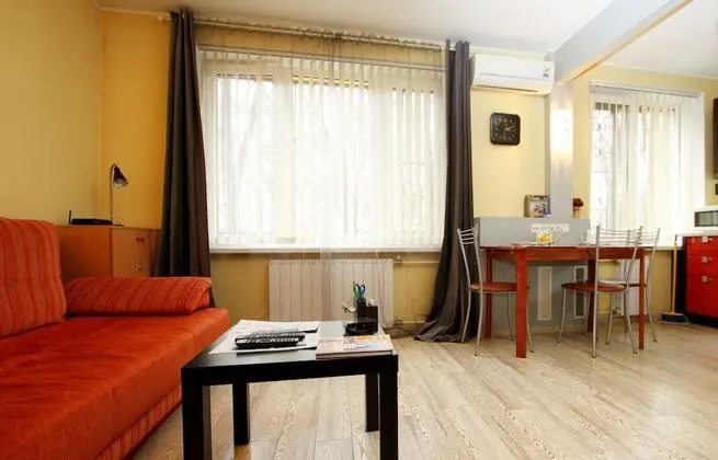 Stüdyo, 1 En Büyük (King) Boy Yatak ve Çekyat