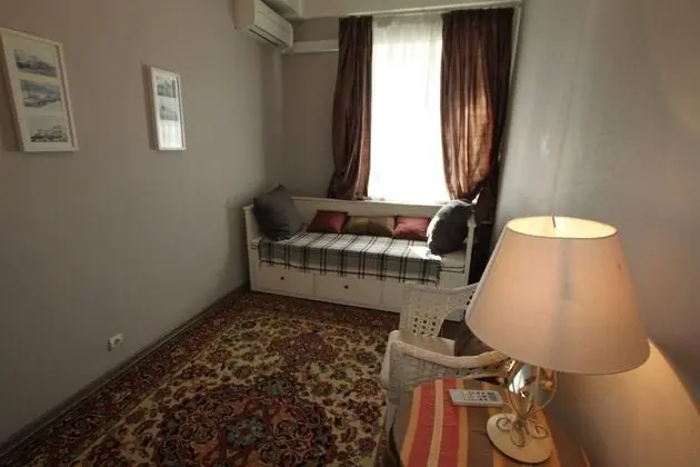 Apart Daire, 1 Çift Kişilik Yatak ve Çekyat