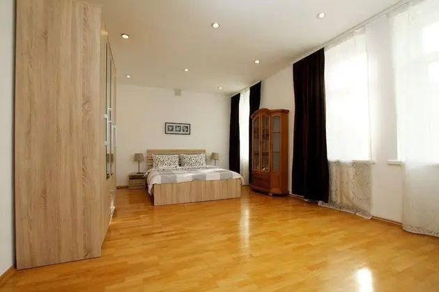 Apart Daire, Birden Çok Yatak, Sigara İçilmez