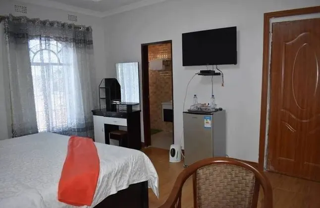 Business Tek Büyük Yataklı Oda