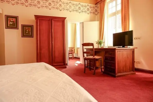 Standard Tek Büyük Yataklı Oda