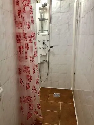 Basic Oda, 1 Tek Kişilik Yatak