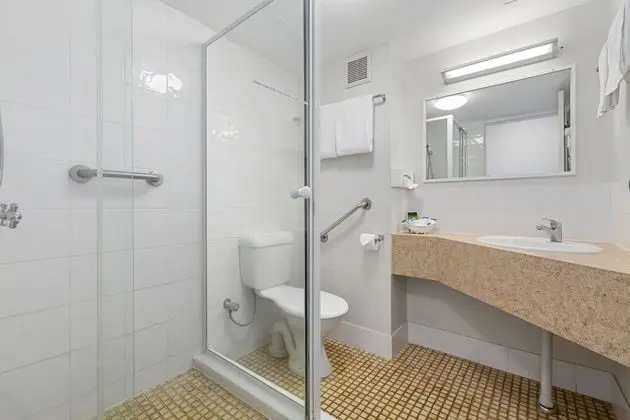 Deluxe Oda, Sigara İçilmez