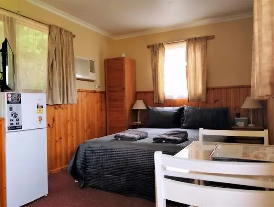 Kır Evi, 1 Büyük (Queen) Boy Yatak (Pet Friendly and with Country View)