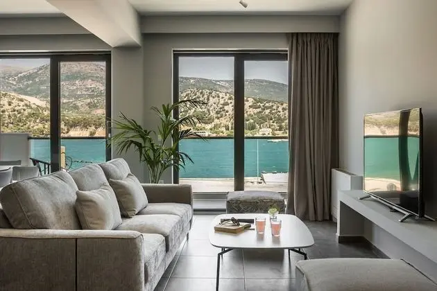 Superior Apart Daire, 3 Yatak Odası, Balkon, Deniz Manzaralı