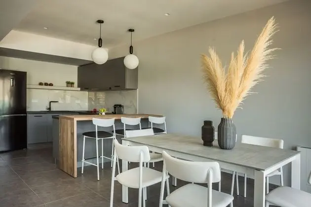 Superior Apart Daire, 3 Yatak Odası, Balkon, Deniz Manzaralı