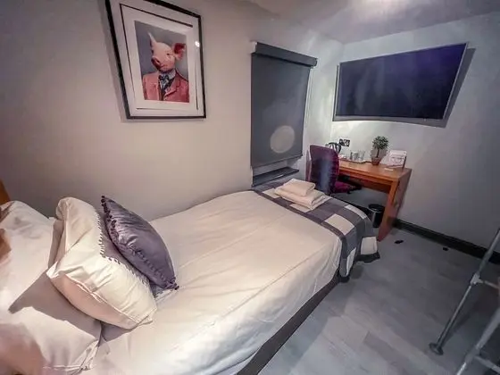 Comfort Tek Kişilik Oda, Ortak Banyo