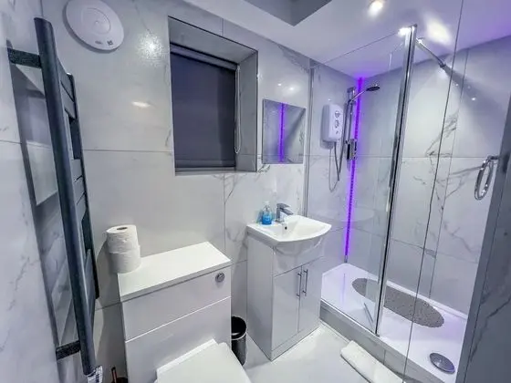 Comfort Tek Kişilik Oda, Ortak Banyo