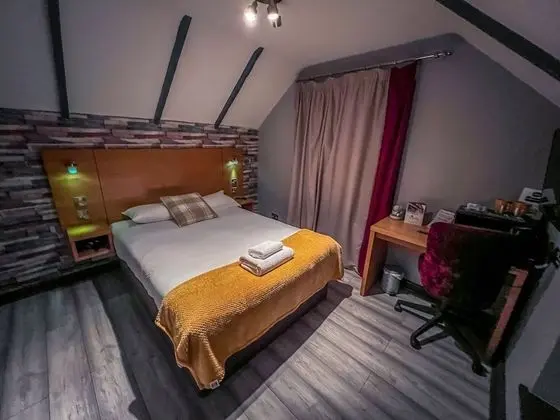 Premium Tek Büyük Yataklı Oda, Banyolu/Duşlu, Bahçe Manzaralı