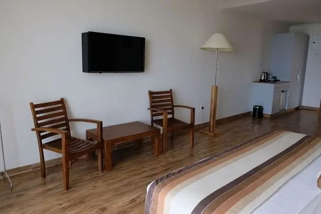Superior Deluxe Room with Direct Sea View