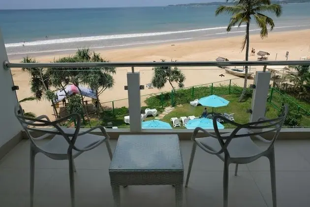 Superior Deluxe Room with Direct Sea View