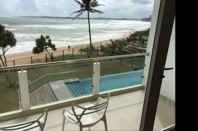 Superior Deluxe Room with Direct Sea View