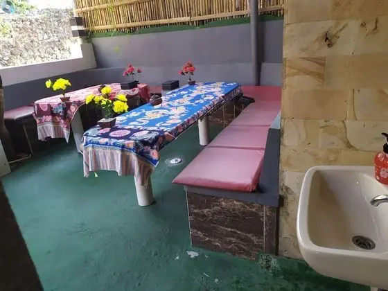 Jungle Room Hammock Shared Mixed Dorm