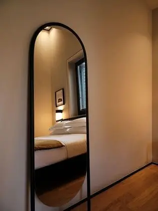 Premium Tek Büyük Yataklı Oda