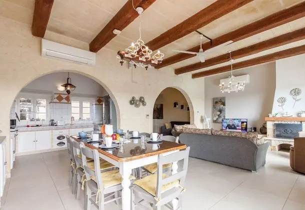 Family Ev, Birden Çok Yatak, Bahçeli (Twilight Gozitan Farmhouse With Pool)
