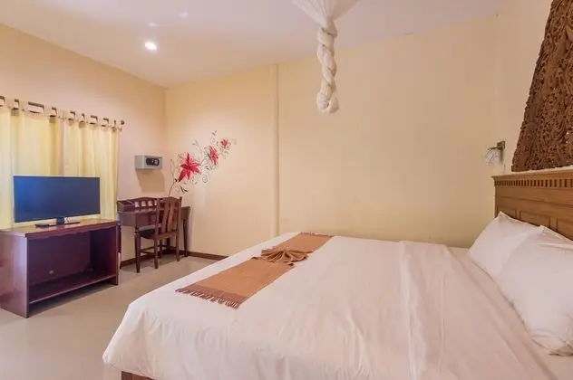 Deluxe Bungalow
