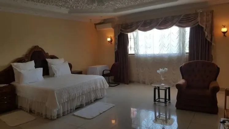 Executive Tek Büyük Yataklı Oda