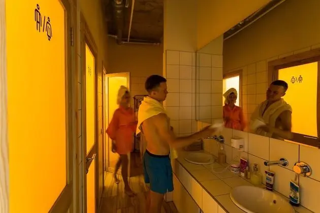 Ortak Ranzalı Oda, Sadece kadınlar için (4 people in the room)