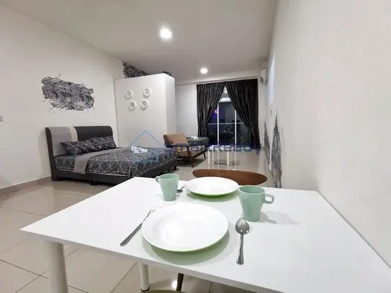 Deluxe Stüdyo Süit