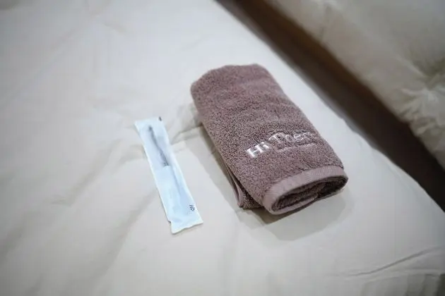 Basic Ortak Ranzalı Oda, Sadece kadınlar için