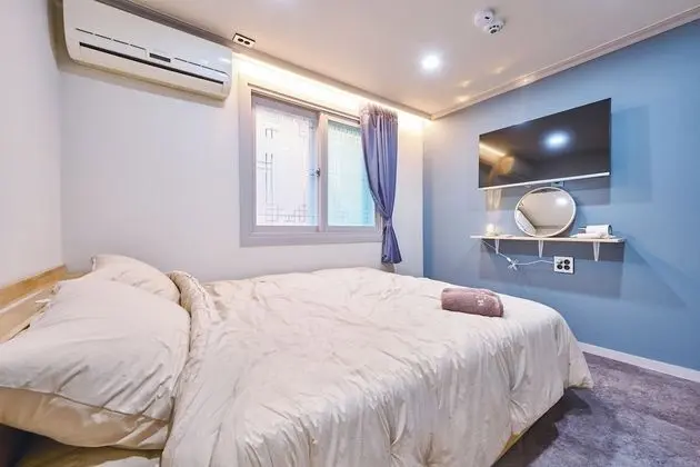 Basic Tek Büyük Yataklı Oda