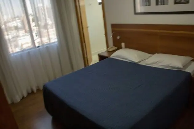 Luxury Tek Büyük Yataklı Oda