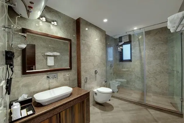 Luxury Oda, 1 En Büyük (King) Boy Yatak, Sigara İçilmez