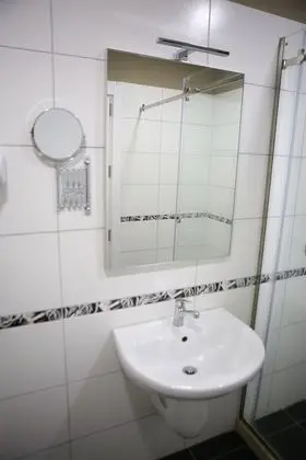 Economy Dört Kişilik Oda