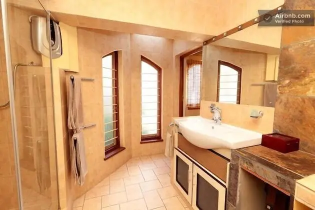 Deck Double En Suite (2 Bed/R,1Bath/R)