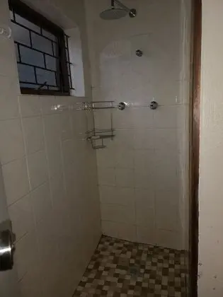 Comfort Oda, Birden Çok Yatak, Avlu Manzaralı